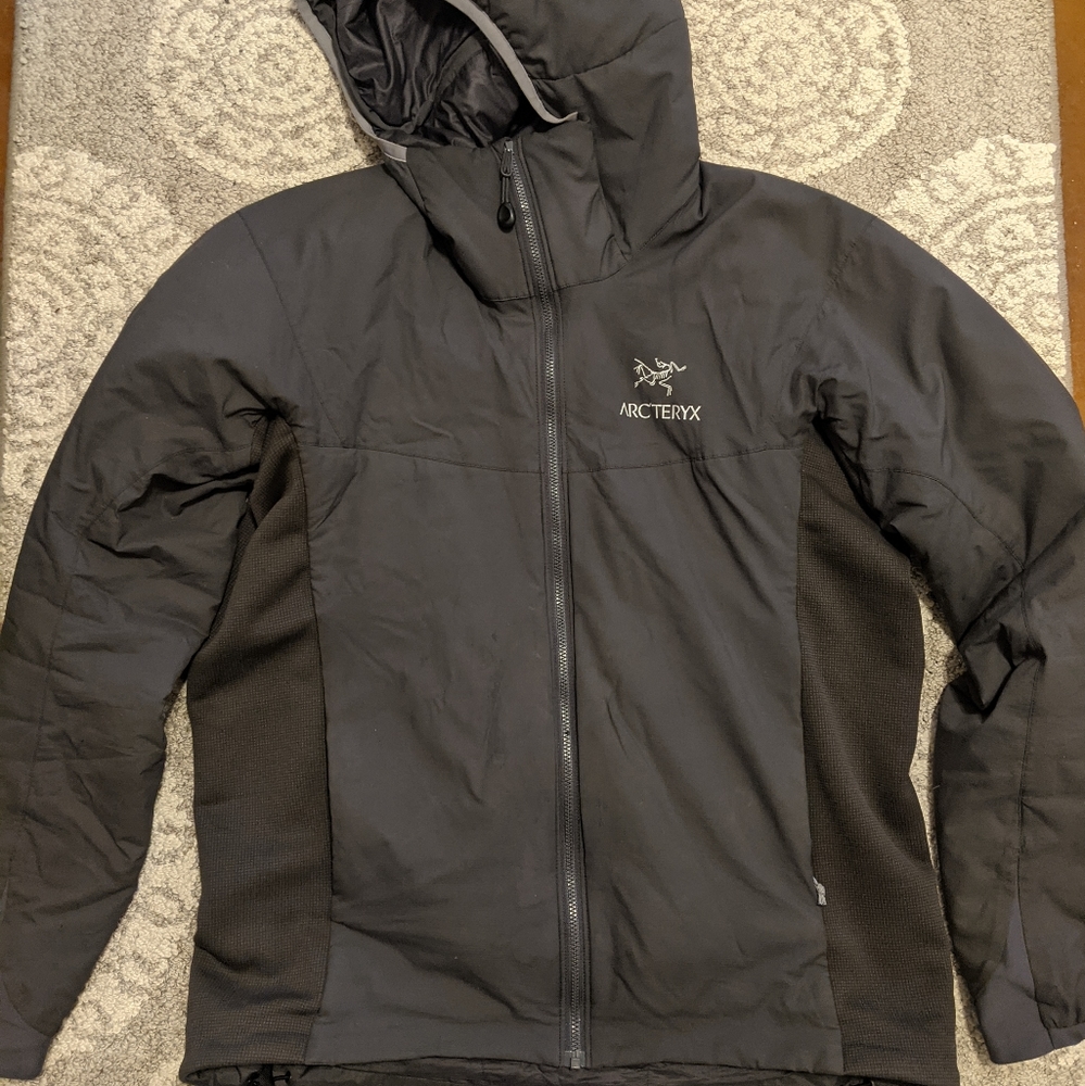 Arc'teryx atom jacket